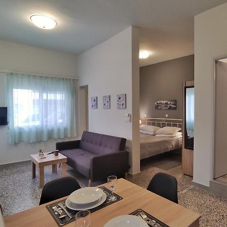 Apartamento Garnet 3 Kalamata Exterior foto